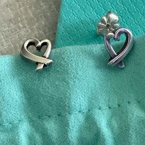 Tiffany & Co earrings 🥰